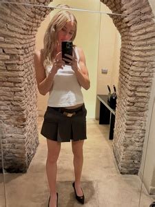 INSTA Ellie Goulding Black Bikini Selfie Phun Org Forum