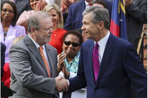 N Carolina Governor Signs Medicaid Expansion Bill Into Law