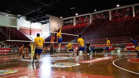 Doble Victoria Para Tigres En Voleibol De Sala Vida Universitaria