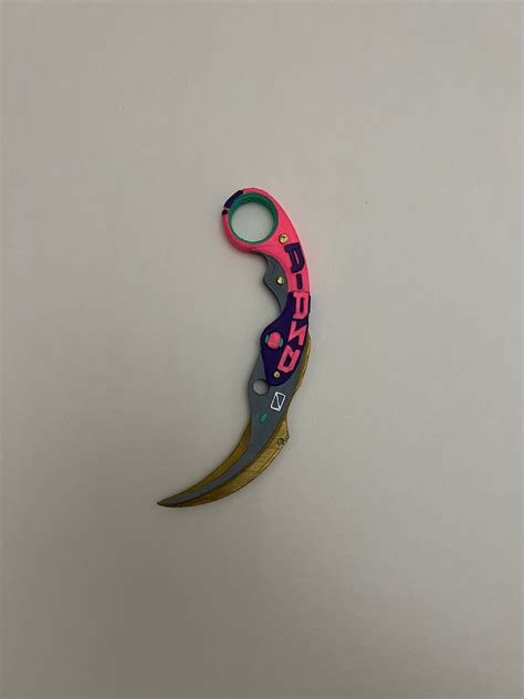 This is a listing for the Valorant Velocity Karambit Knife! Please read ...