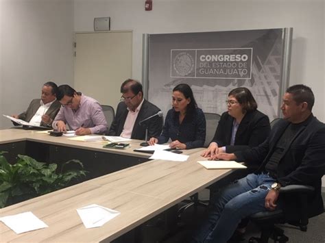 Analizan Controversia Constitucional Sobre Ratificación De Carlos