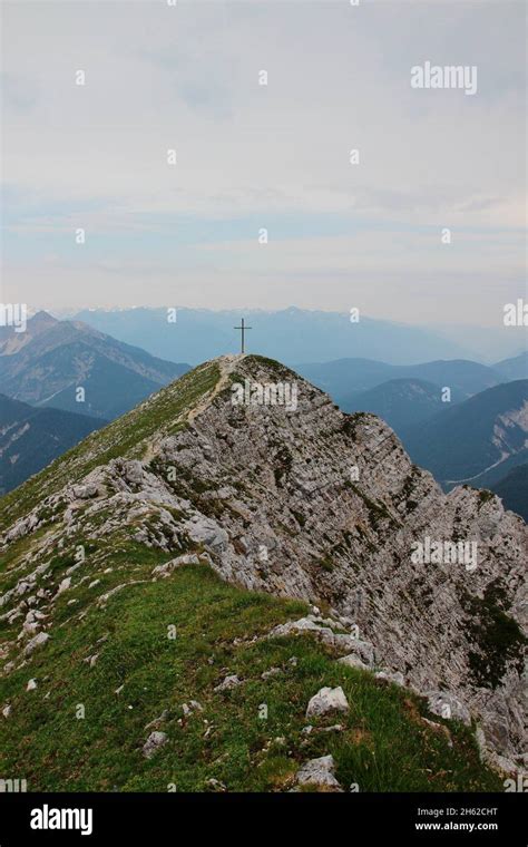 Wanderung auf den Gipfel der Brunnsteinspitze 2197 m österreich tirol