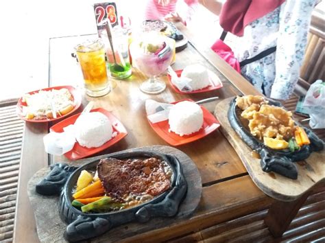 Tempat Makan Di Kudus Paling Enak Resto Wisata Kuliner Hits