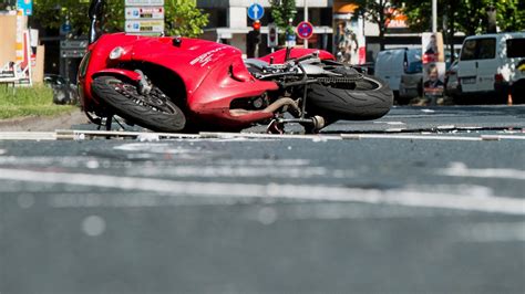 Mehrere schwere Motorrad Unfälle am Wochenende in Thüringen