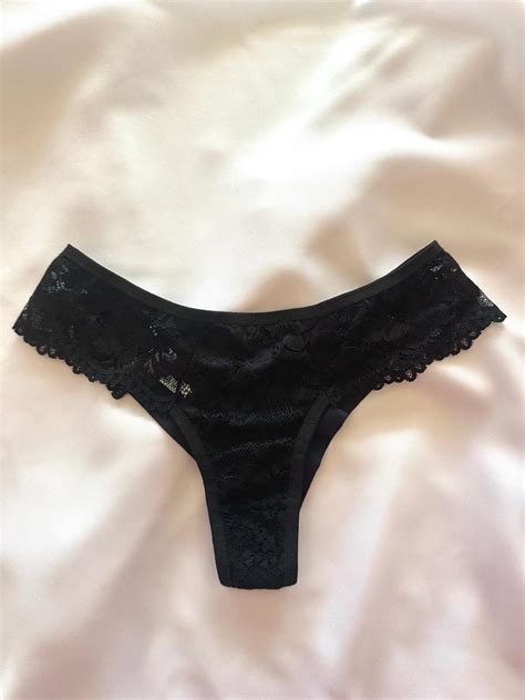 Calcinha Clarice Fio Duplo Atrás Lingerie e Sexshop Descubra o Poder da Sensualidade e Intimidade