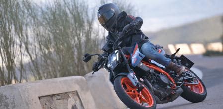 Prueba De La KTM 390 Duke Una Moto Para El A2 Con El ADN De Una