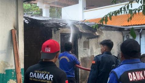 Diduga Kebocoran Tabung Gas Kantin Kantor PDAM Ponorogo Terbakar Hebat