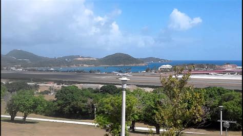 Plane Taking Off From St Thomas Airport YouTube