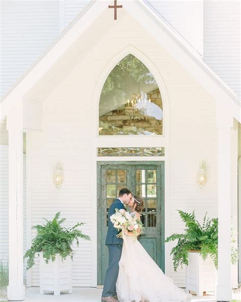 This Wedding Chapel Is Wedding Dream Goals Chapel Wedding Wedding