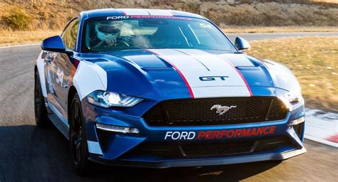 Ford’s Taking The Mustang Racing Down Under In Australia’s Supercars ...