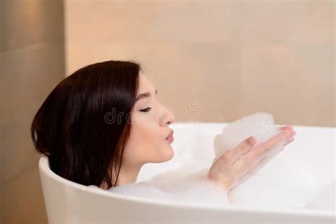 Brunette Bubble Bath Stock Photos Free Royalty Free Stock Photos From Dreamstime