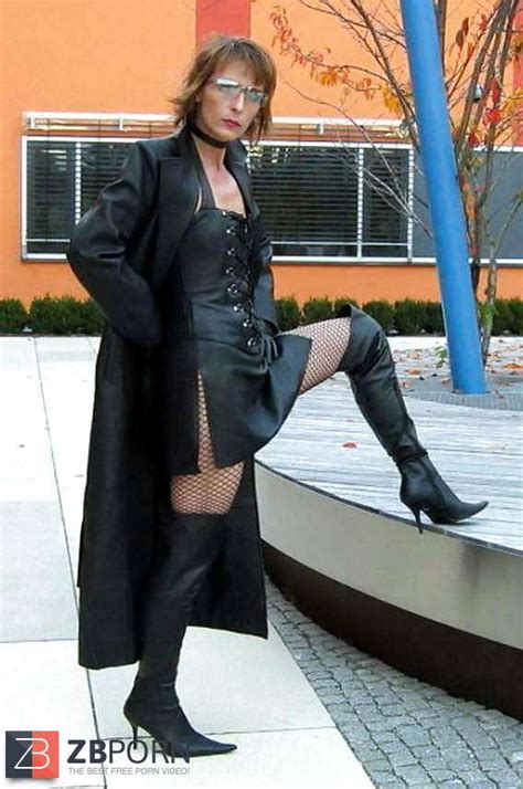 ROMY Super Super Fucking Hot MUMMY Goddess Of SHOES ZB Porn