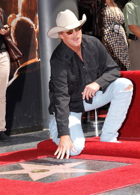 Alan Jackson announces final star-studded concert before he retires