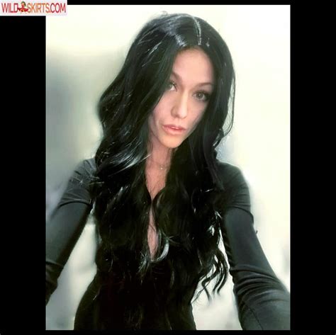 Katherine McNamara Kat Mcnamara Nude Instagram Leaked Photo