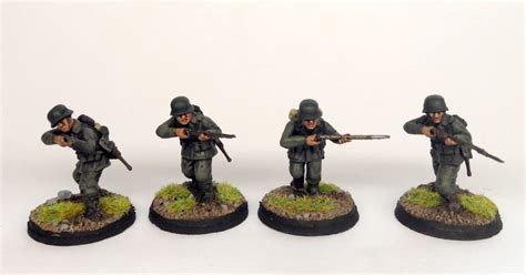 The Dale Wardens: More 28mm German Infantry - GF