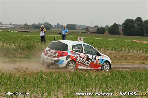 Dolfen Steven Vandecasteele Marlon Renault Clio R Maxi Woodstoxx