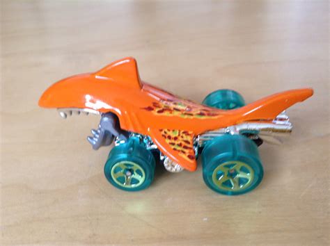 JULIAN S HOT WHEELS BLOG Shark Bite New For 2016 Street Beasts Orange Recolor