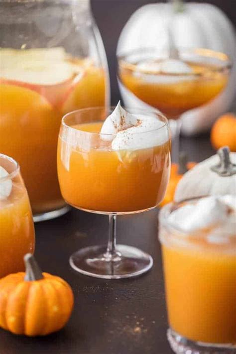 17 Halloween Cocktail Recipes That Are Spooktacular An Unblurred Lady