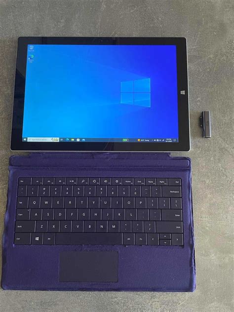 Surface Pro 3 с Type Cover Core I34gb Ramбез тъч гр София Витоша