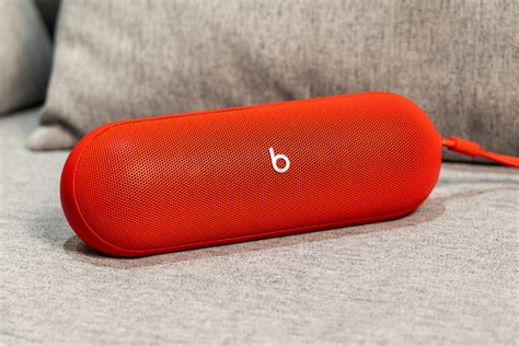 『beats Pill』レビューチェック ～9年ぶりの新製品でappleユーザーなら最有力のポータブルbluetoothスピーカー ヲチモノ