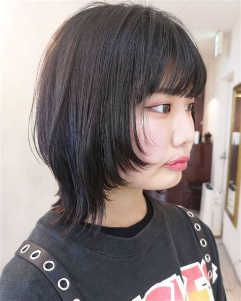 松本悠佑大阪美容室ウルフカットショートヘアボブはinstagramを利用しています「ロングヘアからばっさりウルフにカット🐺