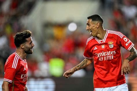 Show De Ángel Di María En Benfica Golazo Con Derecha Y Sombrerito A