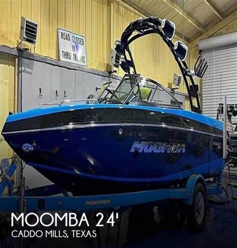 2015 Moomba Mobius Lsv Surf Edition Power Boats Skiwakeboard Boats