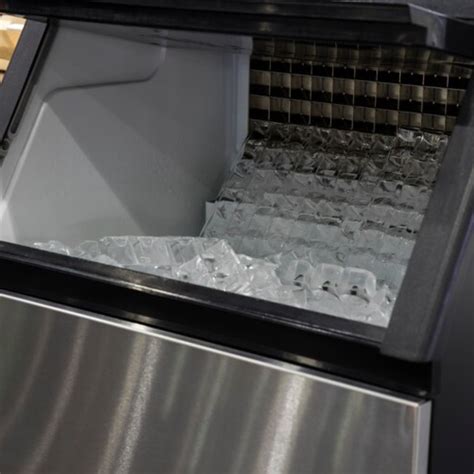 Comparing Commercial Ice Machines: Price & Features