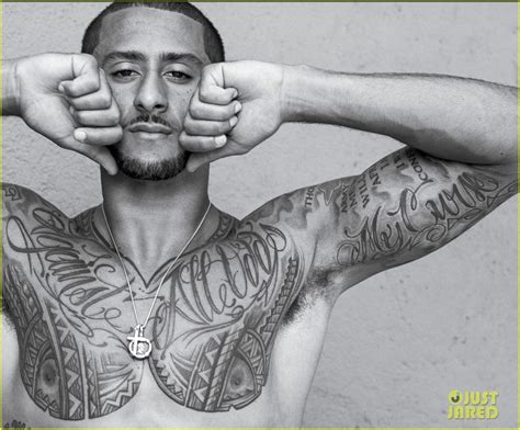 NFL Player Colin Kaepernick Bares Amazing Abs For V Man Photo