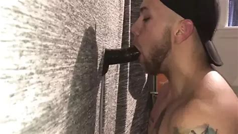 Free Servicing Bbc Gay Porn Videos XHamster