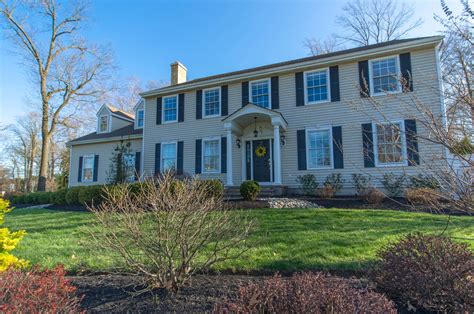 1560 Holland Rd, Holland, PA 18966 - See Est. Value, Schools & More