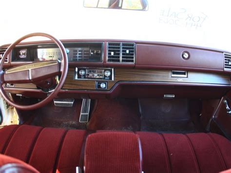 1976 Buick Lesabre Custom 2 Door Hardtop Coupe With Landau Roof For