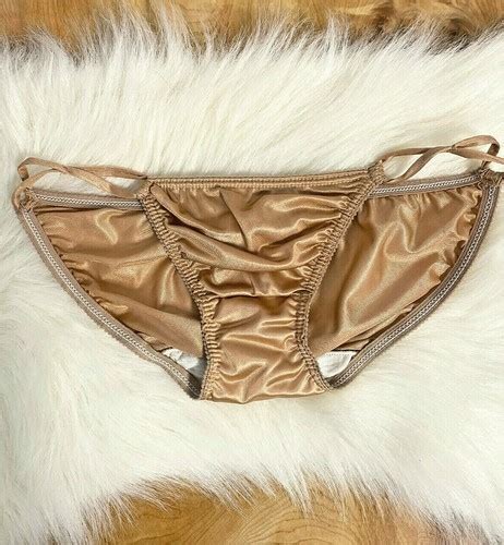 Nwot S Vintage Women S Nude Nylon Bikini Panties Sexy Lingerie Usa Sz Sm Ebay