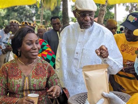 Togo La campagne de commercialisation Café et Cacao 2023 2024 est lancée