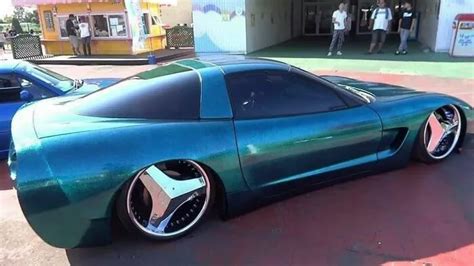 30 Ridiculous Cars That Some People Were A Good Idea