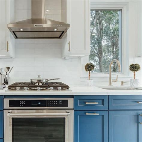 50+ Elegant Blue And White Kitchen Cabinets You Will Want To Copy