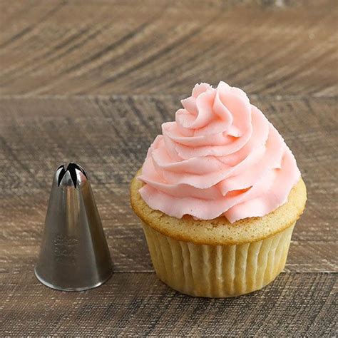 How To Frost Cupcakes Step By Step Tutorial With Video Cupcake