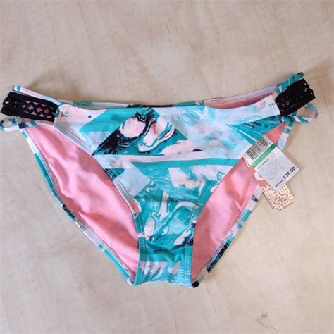 Gianni Bini Swim Gb Gianni Bini Tropical Waves Ray Mesh Hipster Bikini Swim Bottom Large