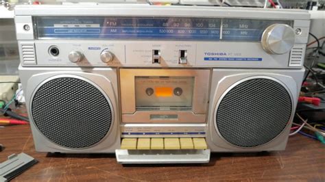 1980s Toshiba Stereo Cassette Boombox Teardown And Repair Youtube