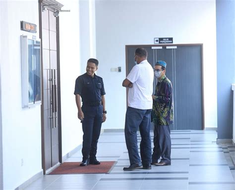 Guru Besar Mengaku Tidak Bersalah Terima Rasuah Pilih Tender Syarikat