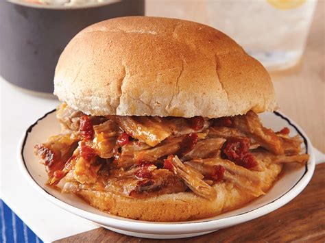 Instant Pot Chipotle Apricot Pulled Pork Bbq Sandwich This Sweet And