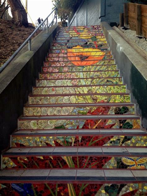 30 Beautiful Street Artworks On Stairs Art And Design Escadas