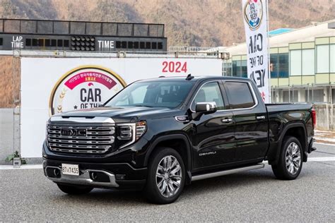 Gmc Sierra Named Pickup Truck Of The Year In Korea