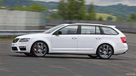 2014 Skoda Octavia Combi Rs Side