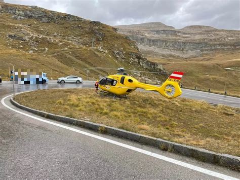 Zwei Verletzte Bei Schwerem Unfall Auch Rettungshubschrauber Im