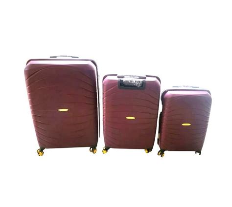 Someones In A Makro 3 Piece Premium Luggage Set Burgundy Mood