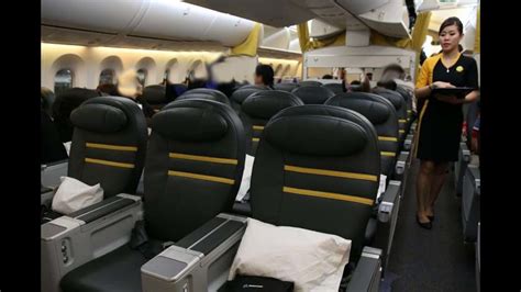 FLIGHT REVIEW: Scoot Business Class - Gold Coast - Singapore - Bangkok - Traveller Kate