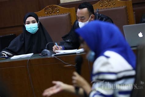 Anita Kolopaking Jadi Saksi Dalam Sidang Jaksa Pinangki Foto