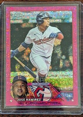 2023 JOSE RAMIREZ TOPPS CHROME MAGENTA SPECKLE REFRACTOR 38 SN 038