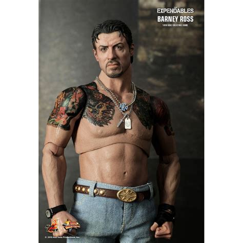 正版 HOTTOYS MMS138 浴血任務 1 史特龍 巴尼 羅斯 HOT TOYS Barney Ross 藍波 蝦皮購物
